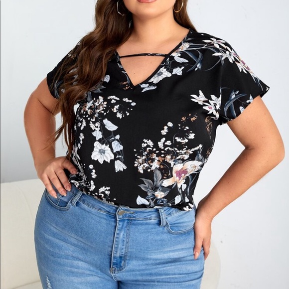 Boho Plus Size Floral Print Cottagecore V Neck Top Blouse - Picture 15 of 16